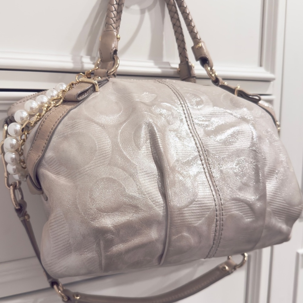 ✨🎀 Coach Madison Sophia Shimmery Champagne Gold Pleated Whipstitch Satchel Bag - Picture 8 of 17